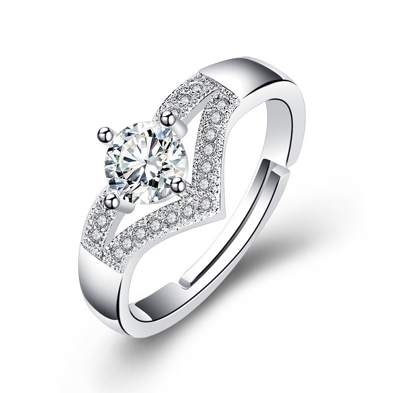 Bagues de conception en forme de V d'amour de diamant ouvert en forme de coeur pour femmes