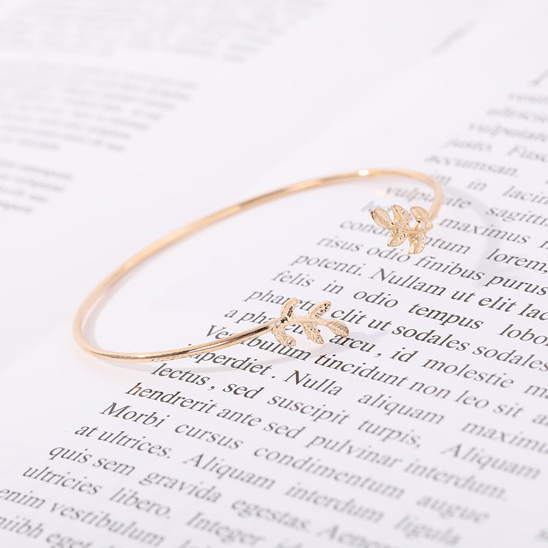 Charming Durable Attractive Leaf Open Fashion Bracelets