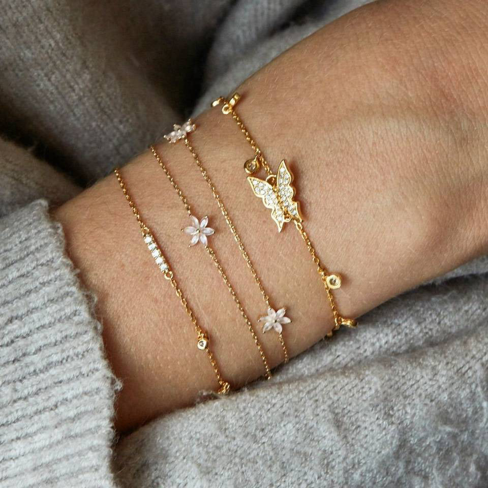 Women's Simple Style Personality Butterfly Diamond Blossom Bracelet