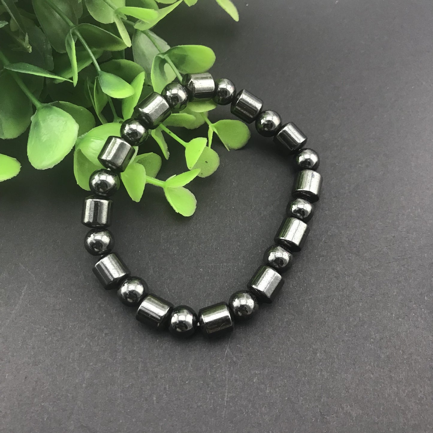 Modische schwarze Magnet-Ornament-Gesundheitsstand-Armbänder