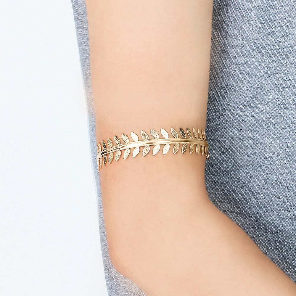 Hand Exaggerated Metal Feather Leaf Punk Bracelet