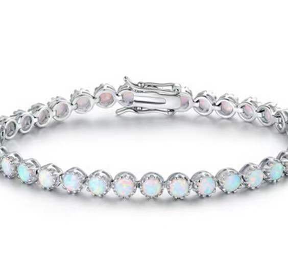 Innovative Silber-Armbänder mit römischem Opal-Intarsien für Damen