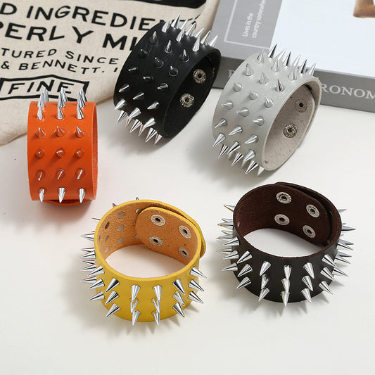 Bracelets en cuir exagéré pour hommes, Punk à trois rangées de cônes pointus