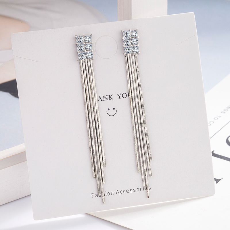 Sier Needle Li Duo Small Slim Earrings