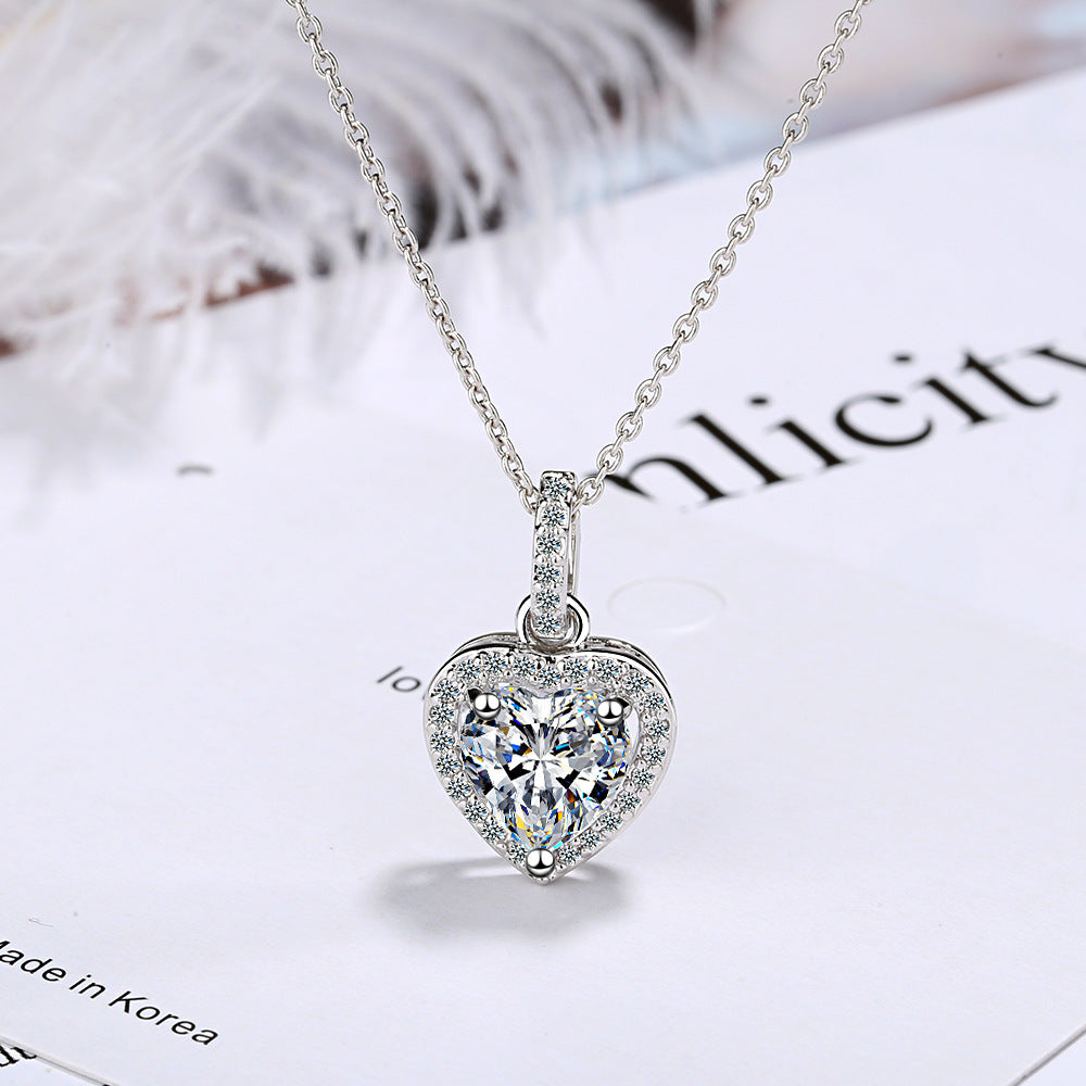 Women's Zircon Heart-shaped Full Diamond Short Clavicle Necklaces