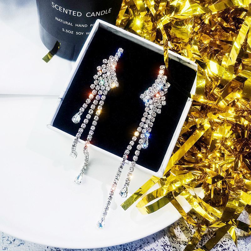 Needle Exaggerated Diamond Geometric Tassel Long Earrings