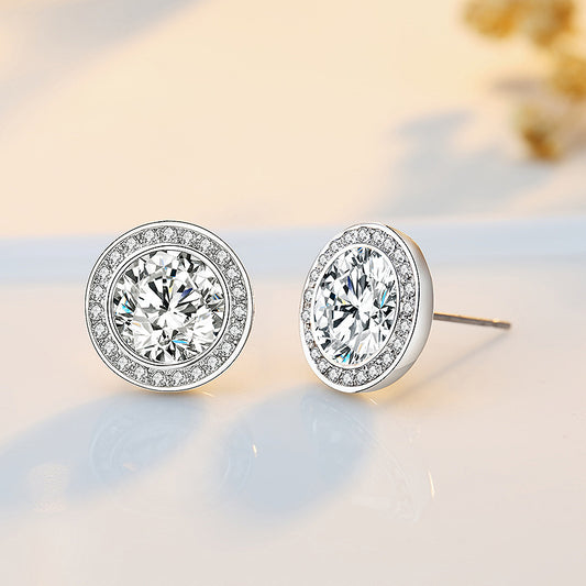 Boucles d'oreilles simples à la mode avec petits diamants ronds