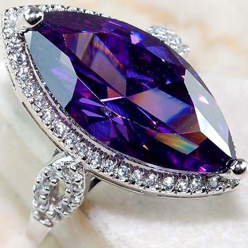 Purple Horse Eye Zircon Popular Female Engagement Rings