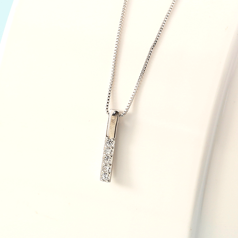 Summer Flat Stick Rectangular Female Snake Bones Chain Pendant Necklaces