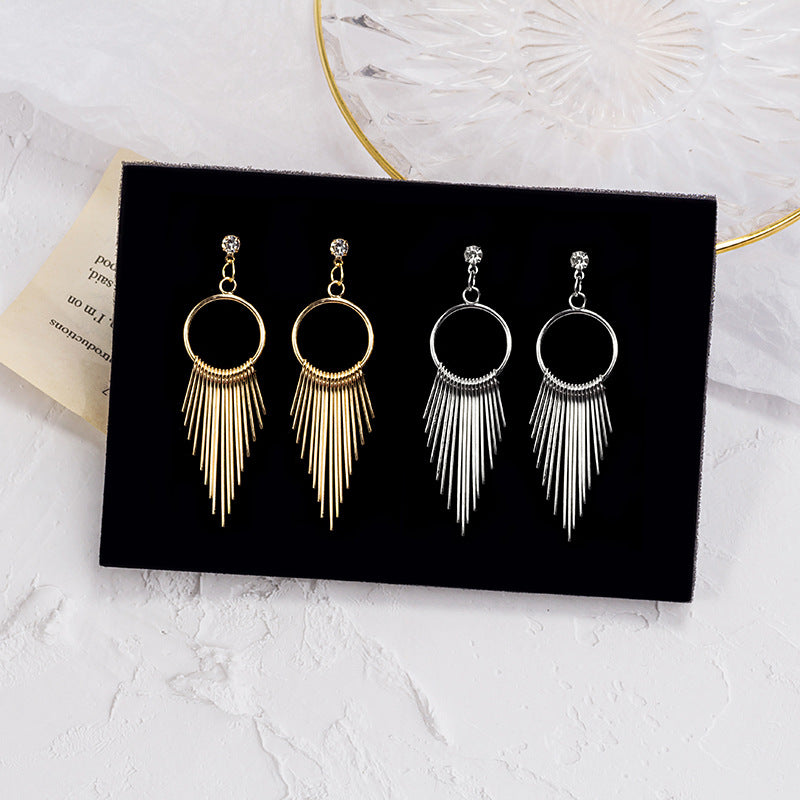 Geometry Metal Tassel Long Exaggerated Trend Earrings