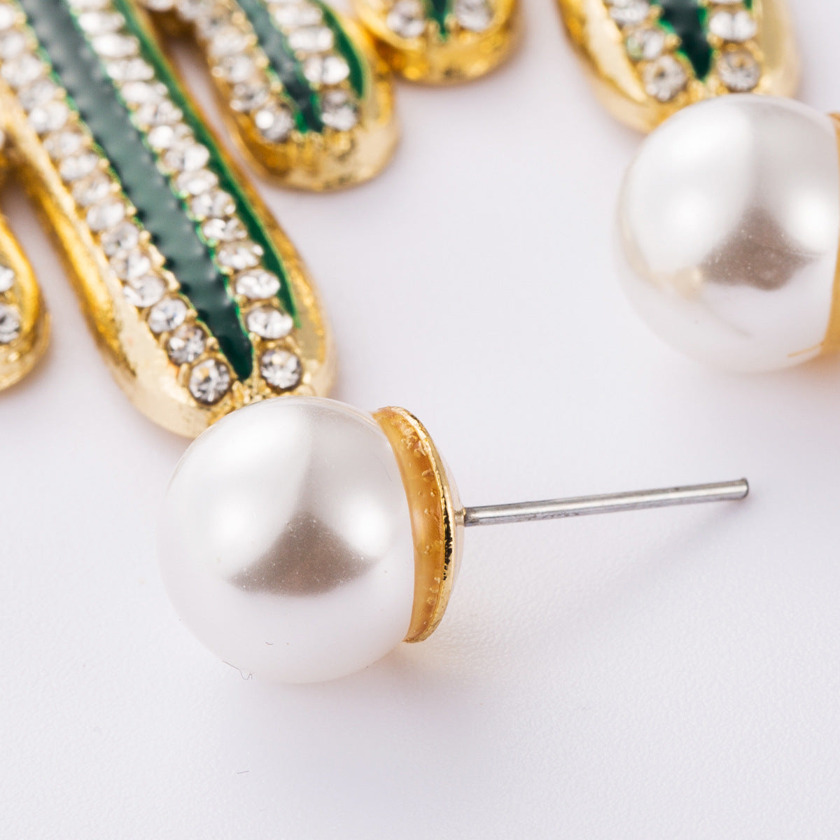 Oil Diamond Pearl-studded Female Temperament Girlish Earrings