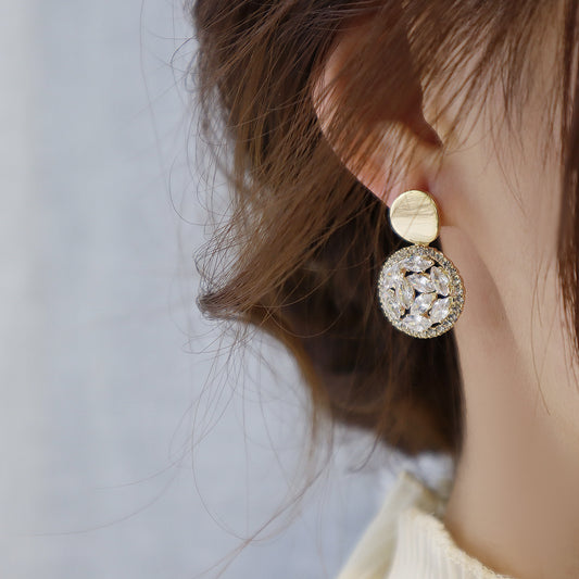 Rhinestone Micro Inlaid Zircon Design Light Earrings