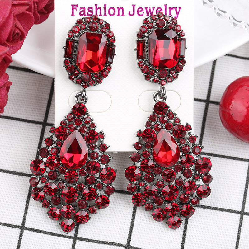 Women's Elegant Red Crystal Rhinestone Exaggerated Fashion Rings