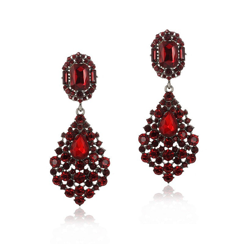 Women's Elegant Red Crystal Rhinestone Exaggerated Fashion Rings