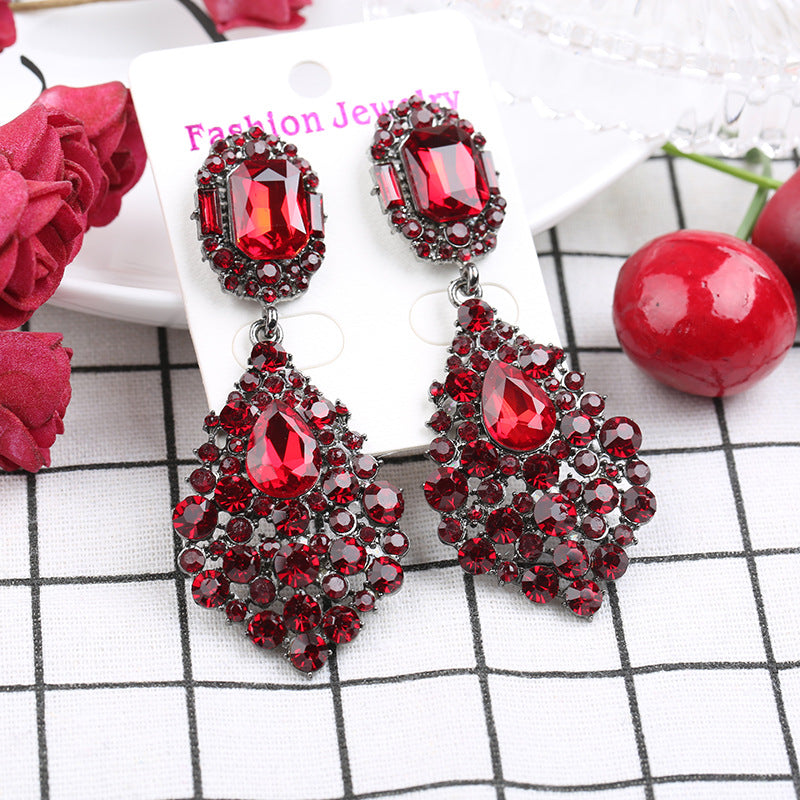 Women's Elegant Red Crystal Rhinestone Exaggerated Fashion Rings