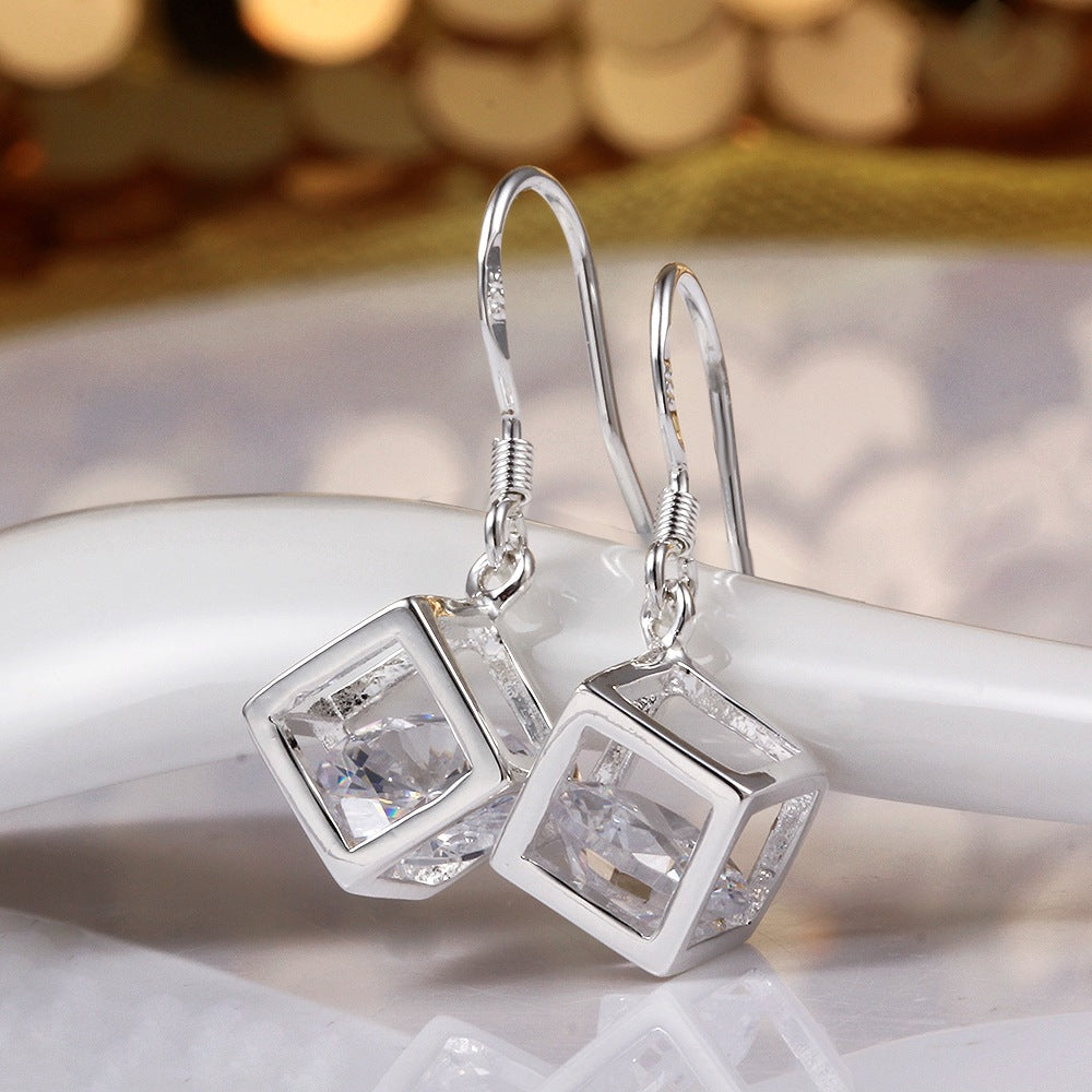 Square Zircon Simple Atmosphere Diamond Ear Earrings