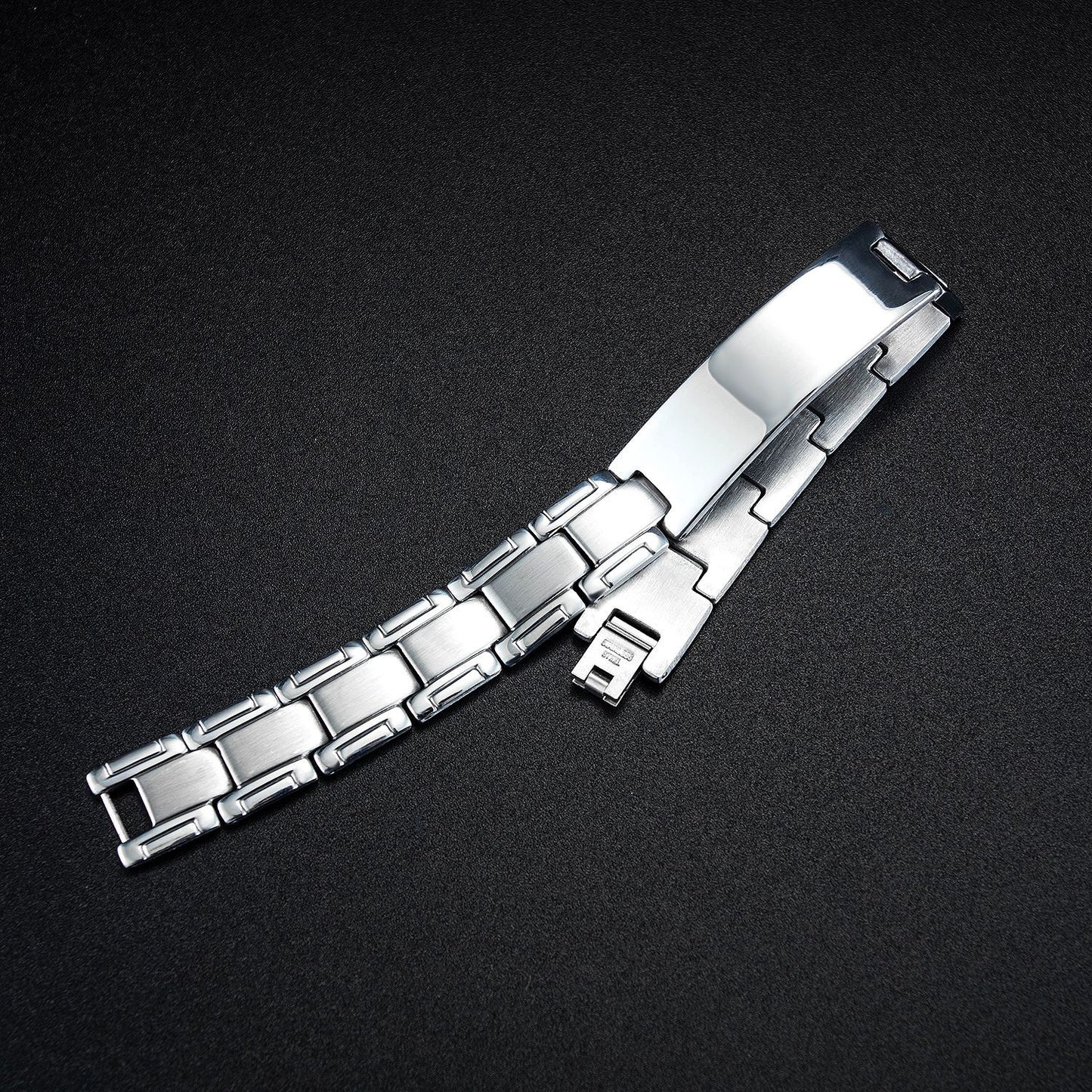 Men's Simple Stylish Glossy Trendy Stainless Steel Hand Bracelets