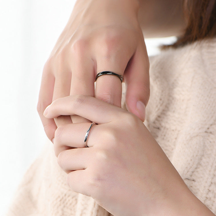 Bagues de couple noires et blanches à ouverture réglable pour femmes et hommes