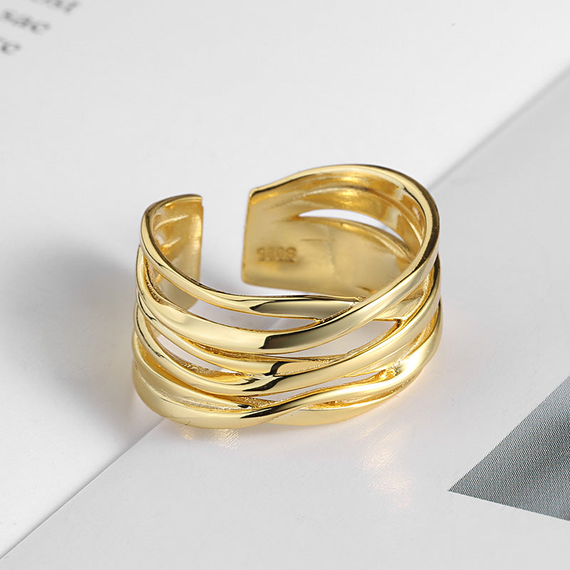 Minimalist Winding Line Female Personalized Gold Rings