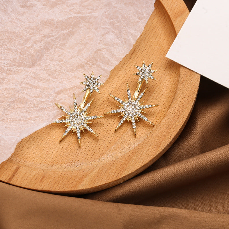 Modische Ornament-Diamant-Hängeohrringe mit kleinen Schneeflocken hinten