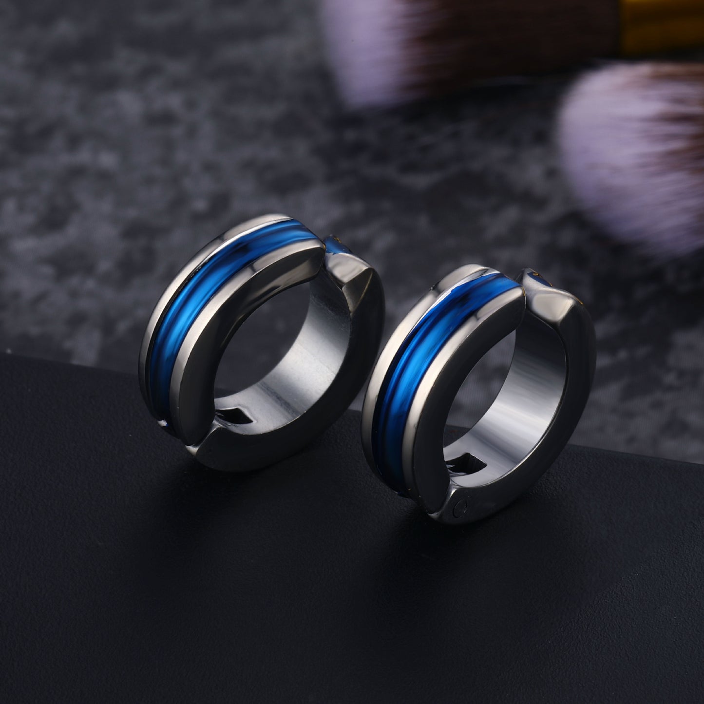 Women's & Men's Clips Retro Stainless Steel Titanium Personality Ear Clip