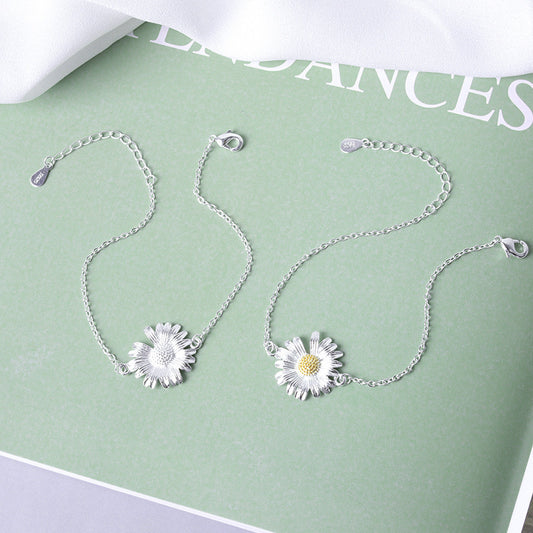 Little Daisy Female Fashion Korean Chic And Bracelets