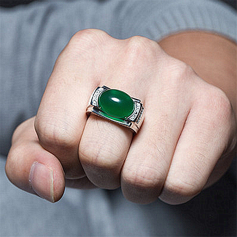 Women's & Men's & Luxury Ethnic Style Domineering Green Rings