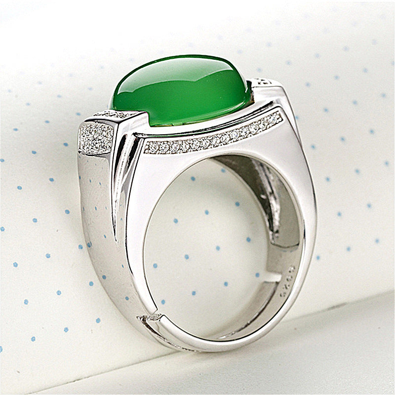 Women's & Men's & Luxury Ethnic Style Domineering Green Rings