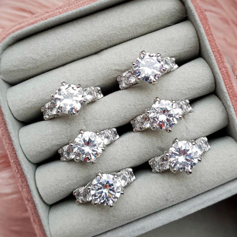 Women's Zircon Alloy Inlaid Packaging Clothing Ring