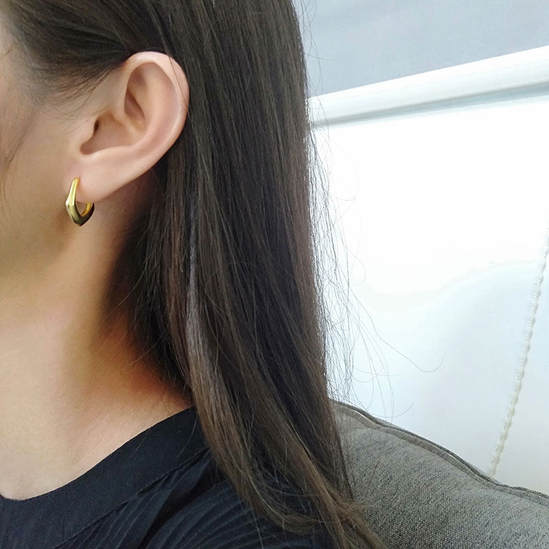 Boucles d'oreilles simples et froides, Design géométrique exagéré pour femmes