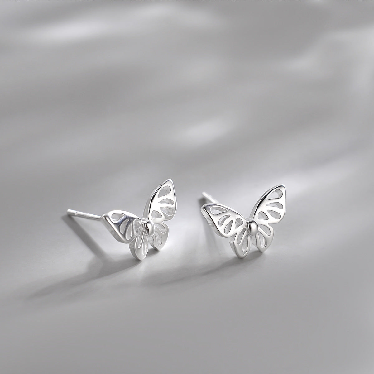 Women's Korean Style Small Sier Simple Temperament Earrings