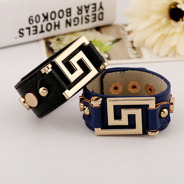 Women's & Men's & Jewelry Punk Exquisite And Leather Bracelets