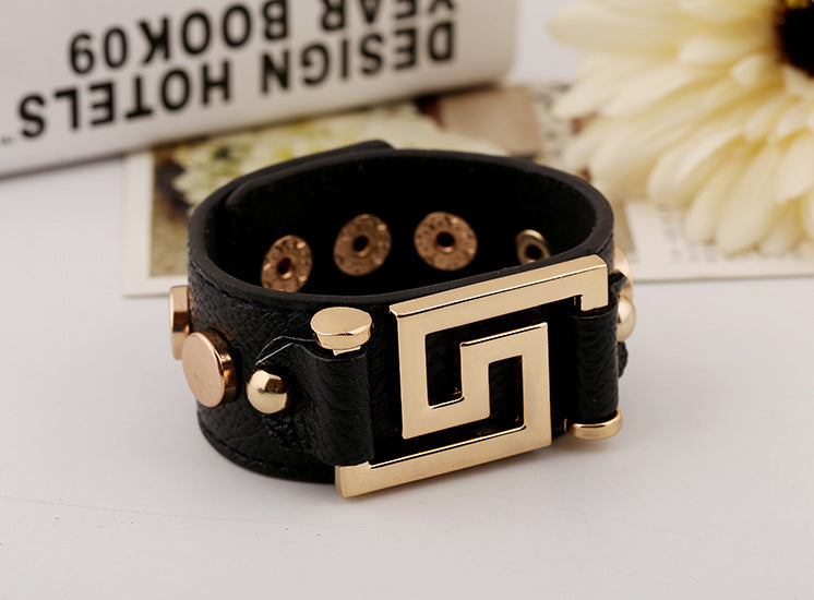 Women's & Men's & Jewelry Punk Exquisite And Leather Bracelets