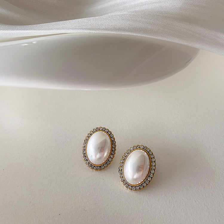 Women's Geometric Round Pearl Simple Niche Temperament Earrings