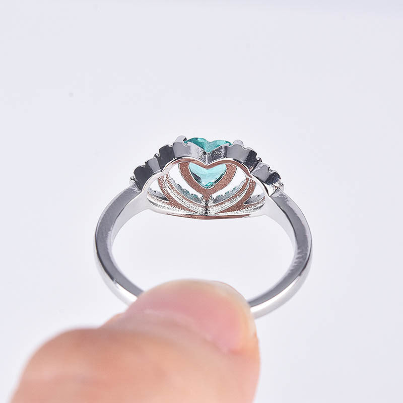 Double Love Heart-shaped Diamond Fashion Emerald Rings