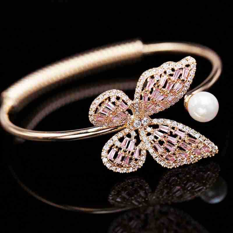 Women's Floral Hollow Glossy Chrysanthemum Fritillary Round Snake-shaped Bracelet