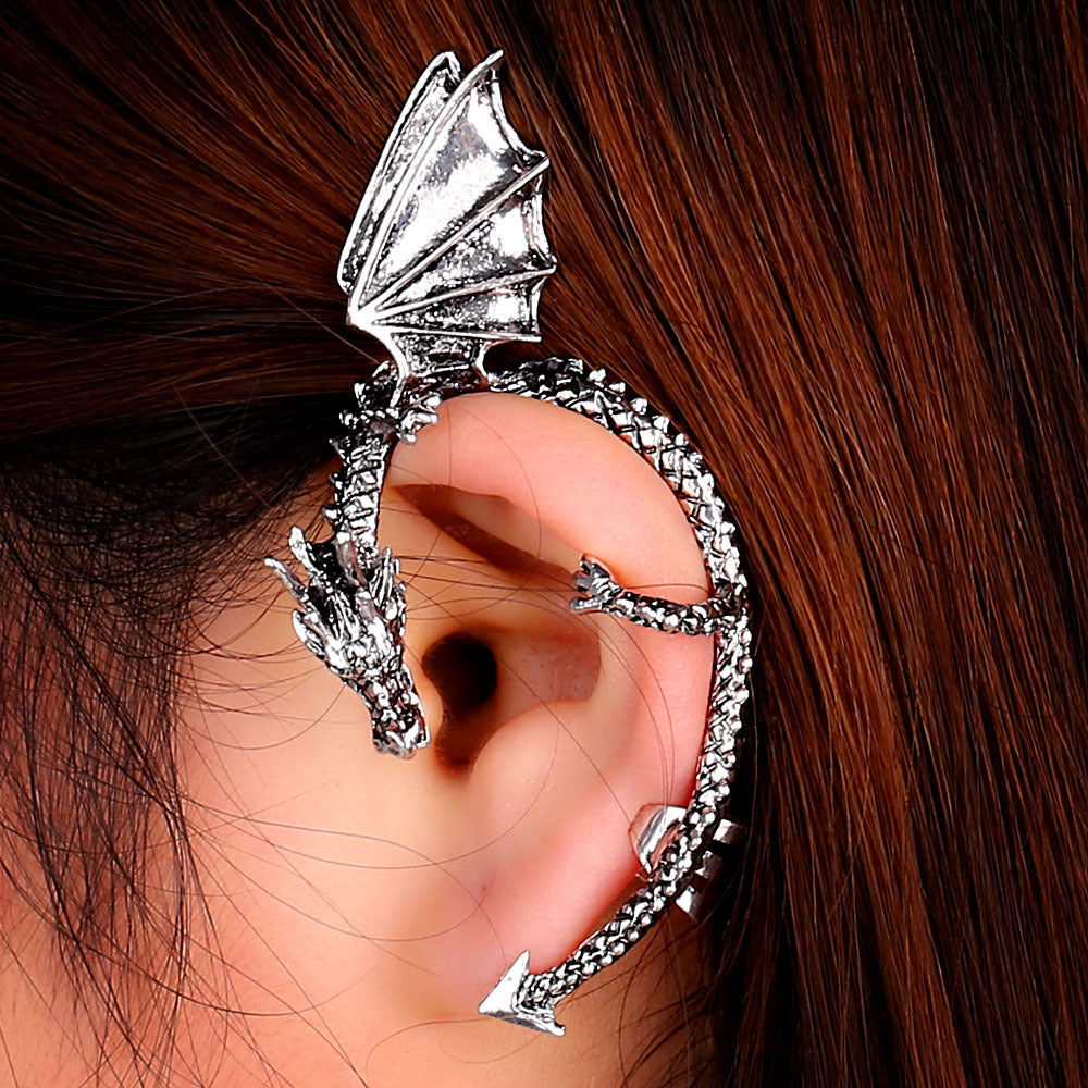 Style Fashion Fashionmonger Retro Dragon Pattern Ear Clip