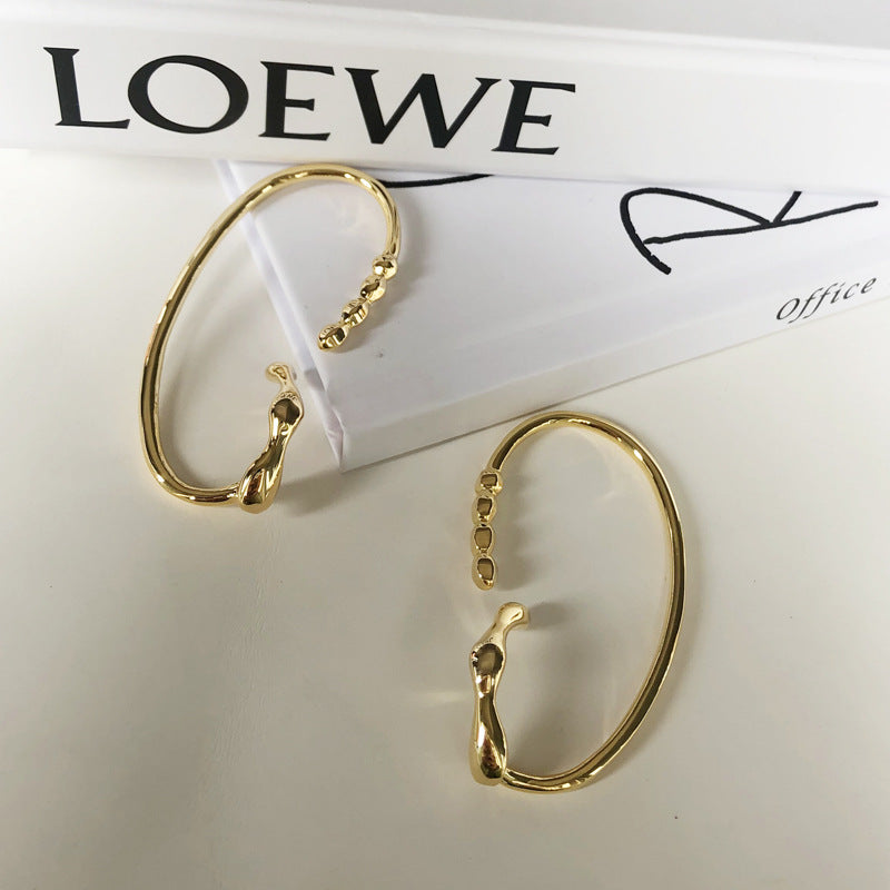 Female Unique Bone Clips Large Size Minimalist Hip Ear Clip