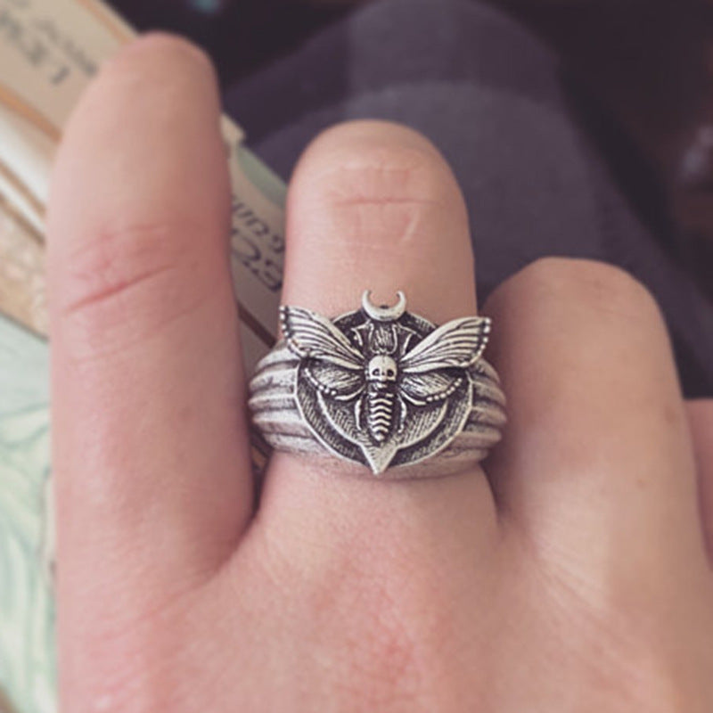 Innovative Skull Small Moth Popular Animal Rings