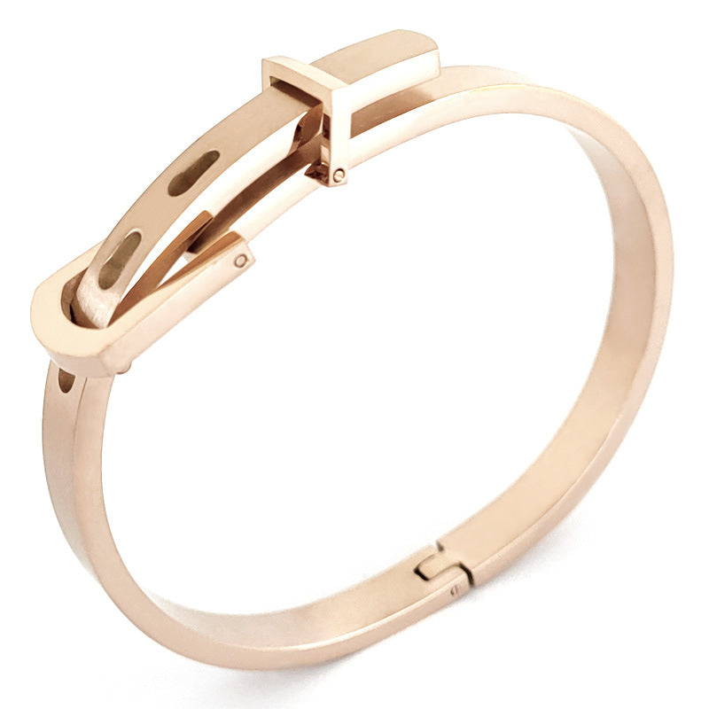 Women's Korean Style Buckle Optional Titanium Steel Stainless Rose Gold Geometric Bracelet
