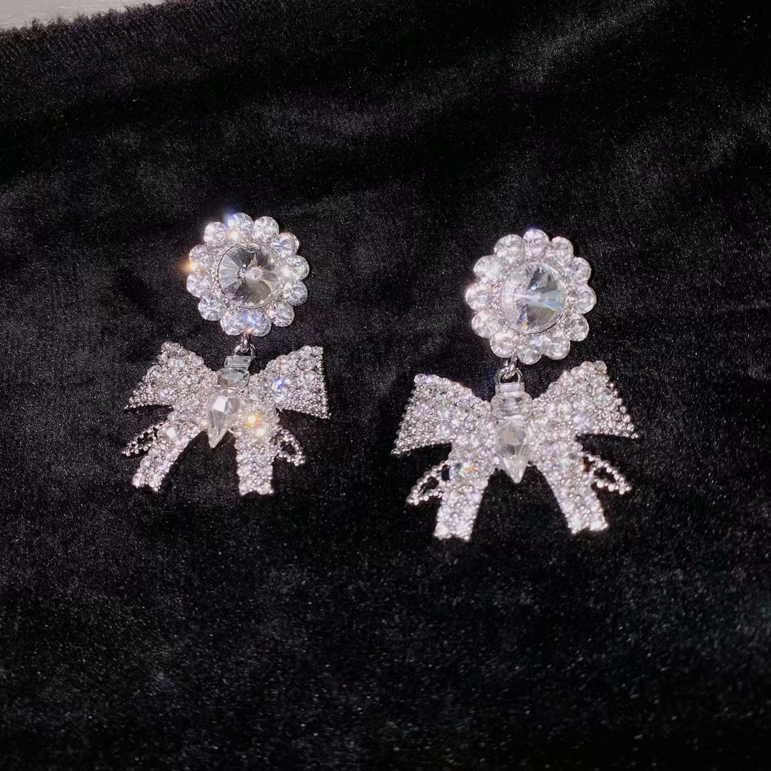 Rhinestone Bow Simple Temperamental Stylish And Earrings