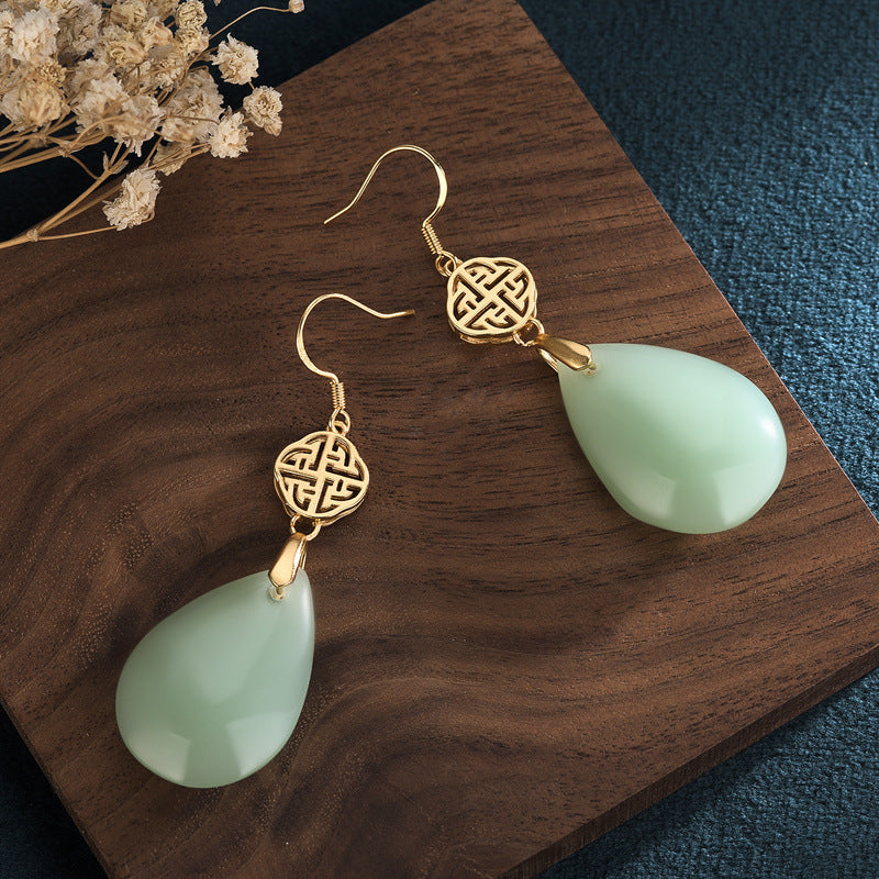 Imitation Jade High Sense Grade Court Earrings