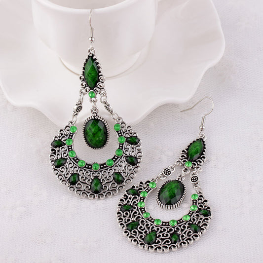Women's High Profile Retro Court Style Long Earrings