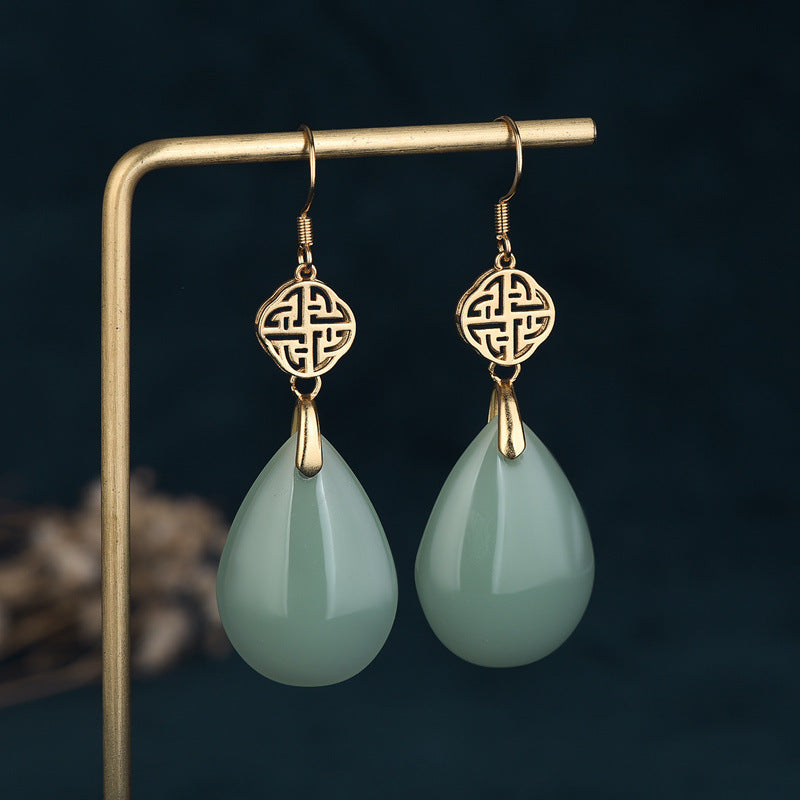 Imitation Jade High Sense Grade Court Earrings