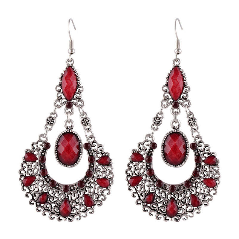 Women's High Profile Retro Court Style Long Earrings