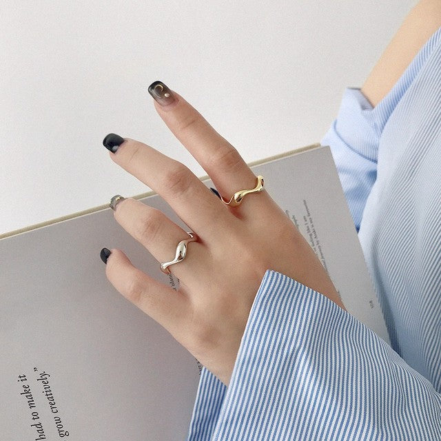 Women's Female Irregular Wave Pattern Jewelry Vintage Rings