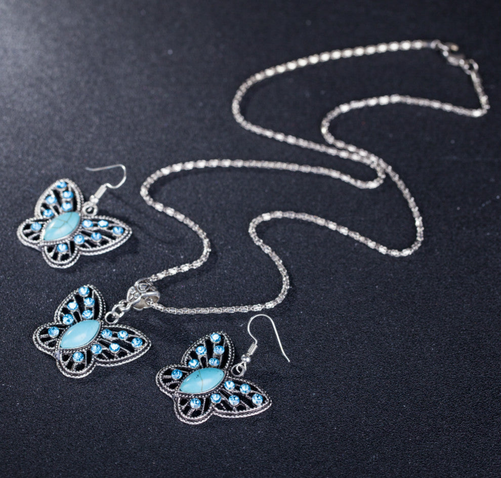 Full Diamond Turquoise Butterfly Vintage Ethnic Necklaces