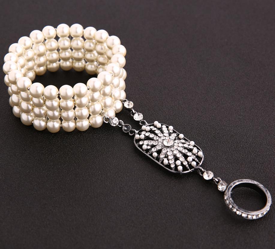 Amazing Ornament Integrated Chain Small Accessories Bracelets