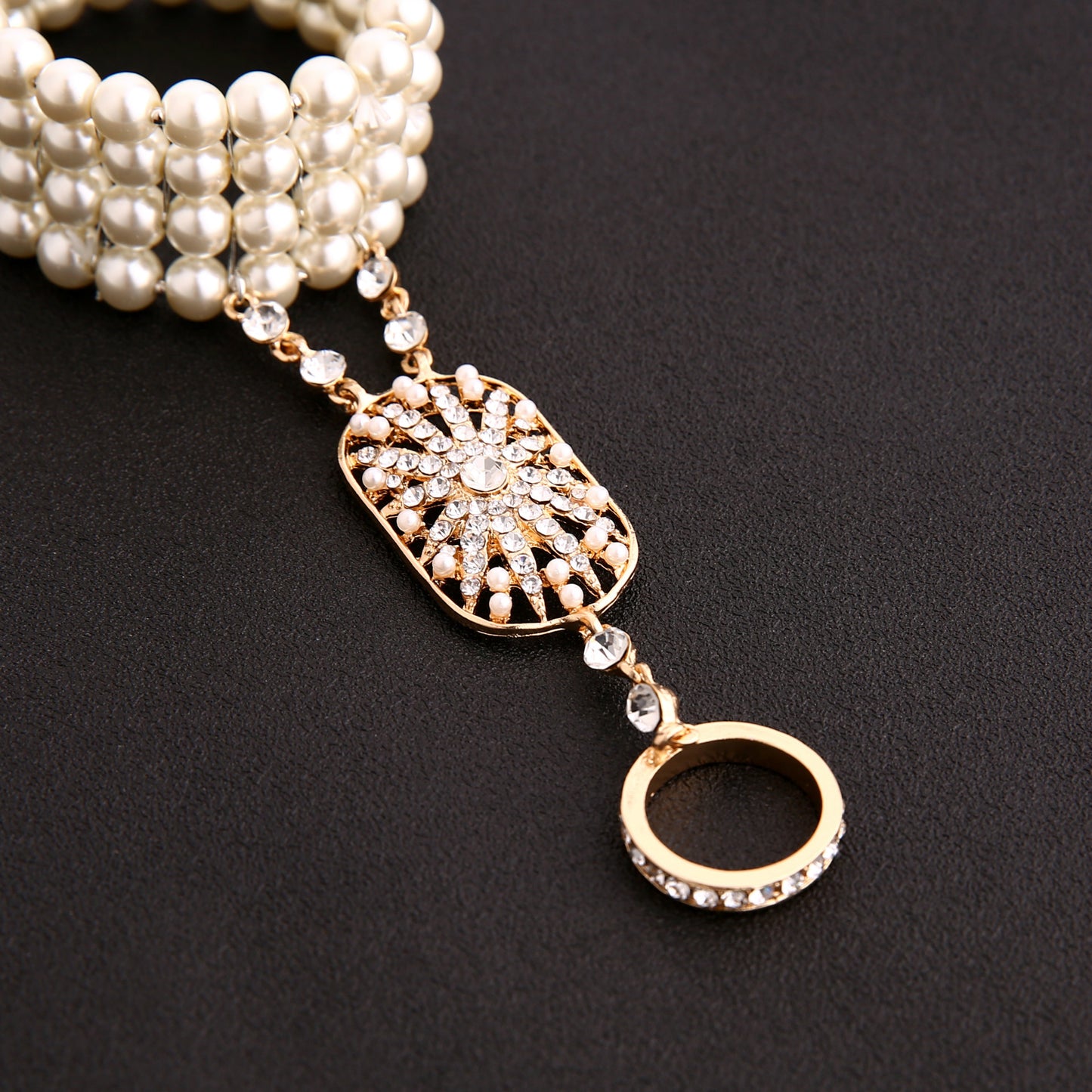 Amazing Ornament Integrated Chain Small Accessories Bracelets