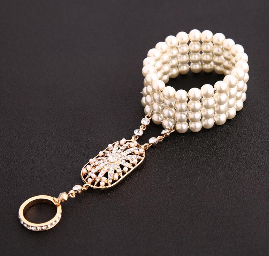 Amazing Ornament Integrated Chain Small Accessories Bracelets